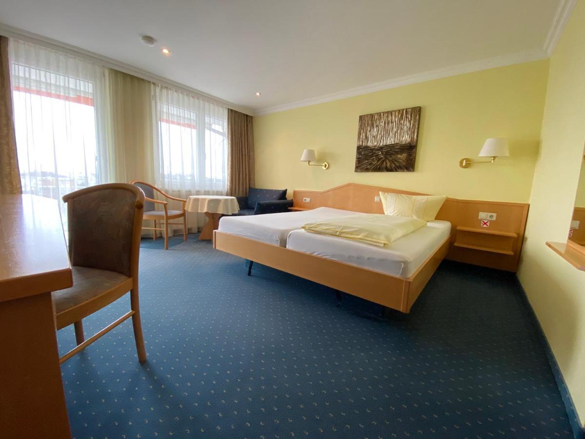 Sporthotel Schoenblick Meersburg Exterior foto